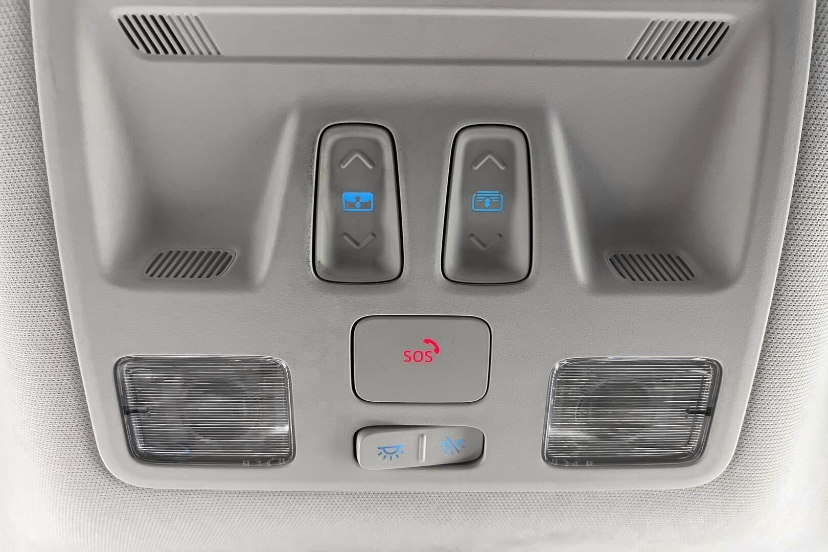 Ford Focus iso kuva 12