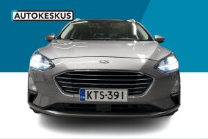 Ford Focus esikatselu 2