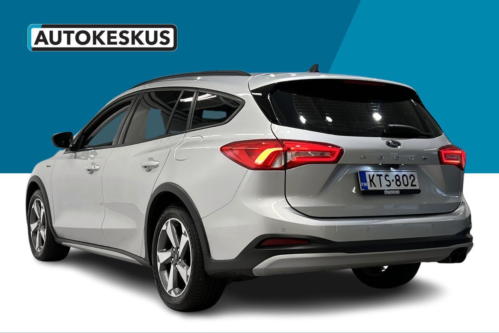 Ford Focus iso kuva 6