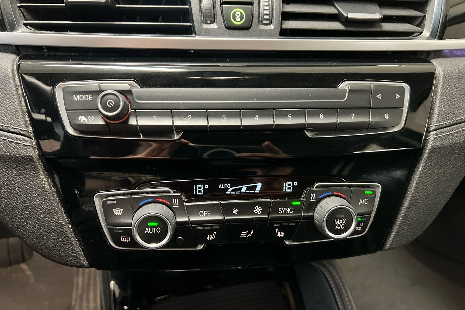 BMW X1 iso kuva 17