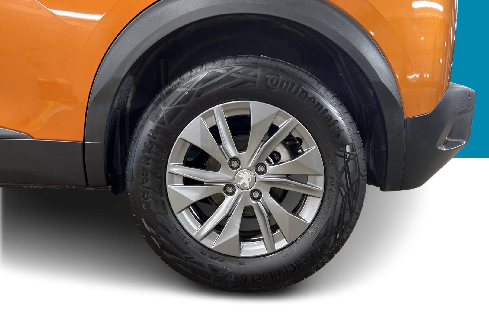 Peugeot 2008 iso kuva 10