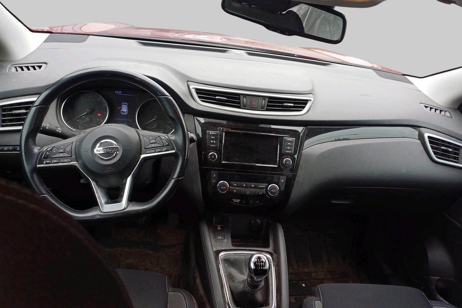 Nissan Qashqai iso kuva 2