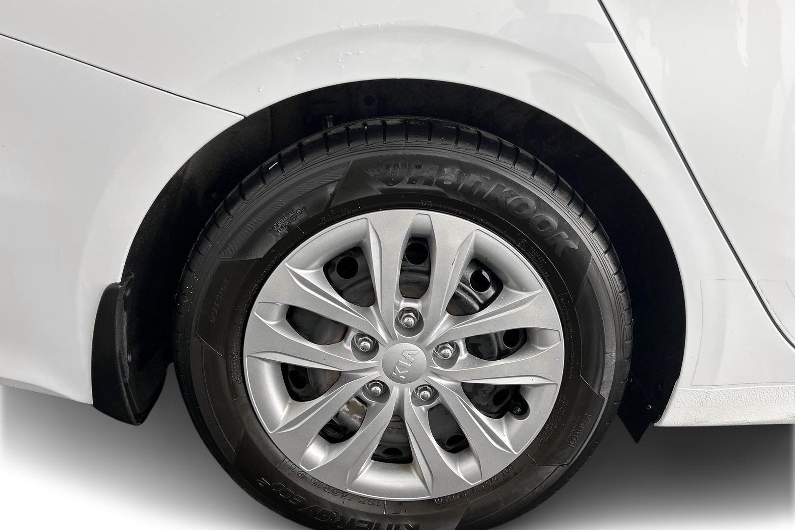 Kia Ceed iso kuva 12