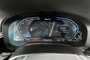 BMW 5-SARJA esikatselu 13