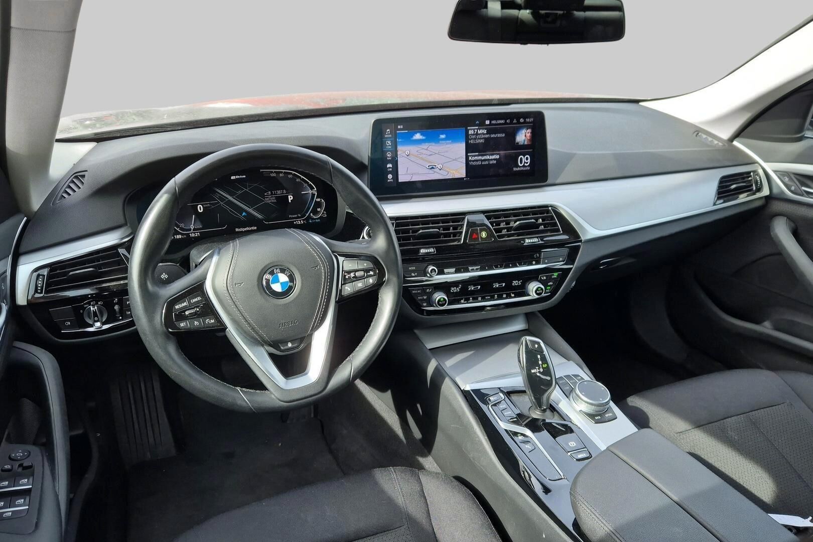 BMW 5-SARJA iso kuva 2