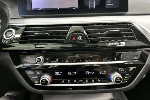 BMW 5-SARJA esikatselu 24