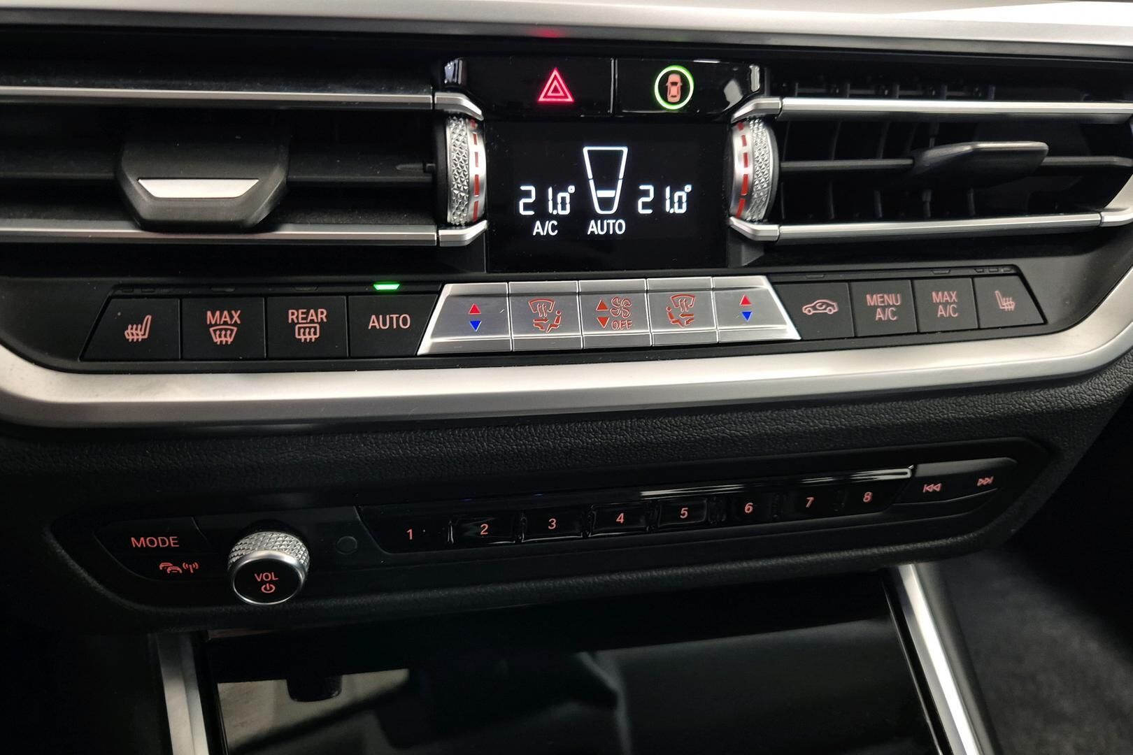 BMW 3-sarja iso kuva 15