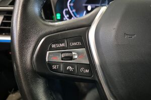 BMW 3-sarja esikatselu 18