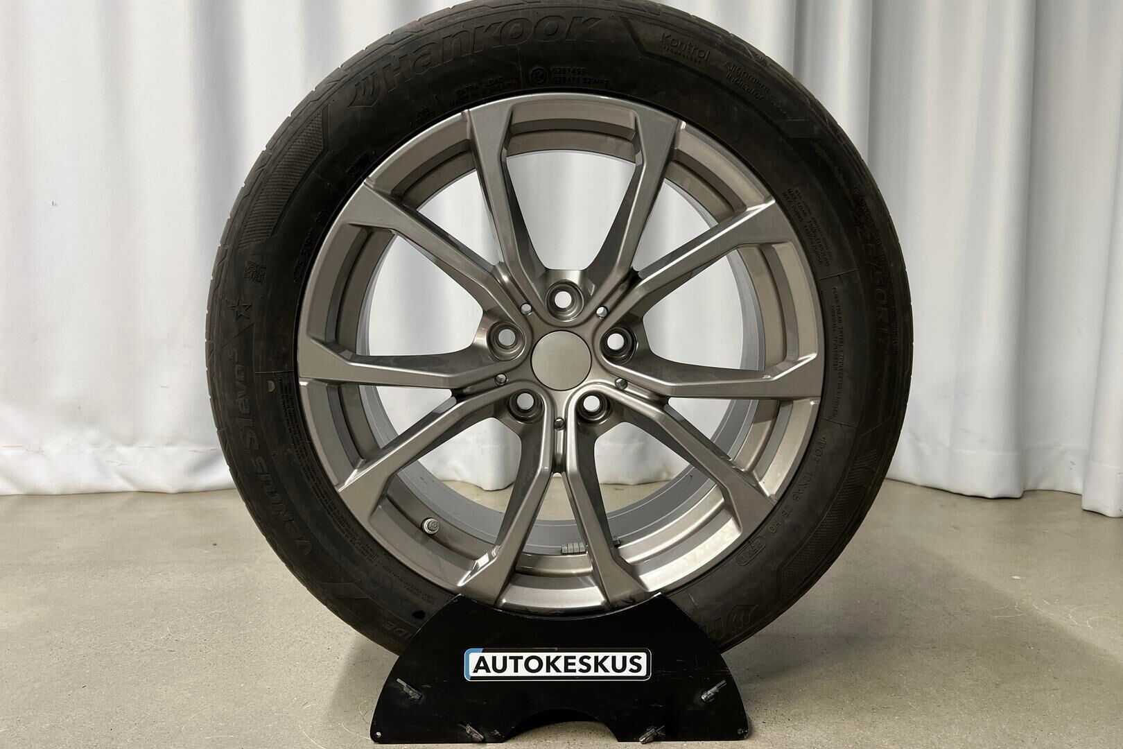 BMW 3-sarja iso kuva 20