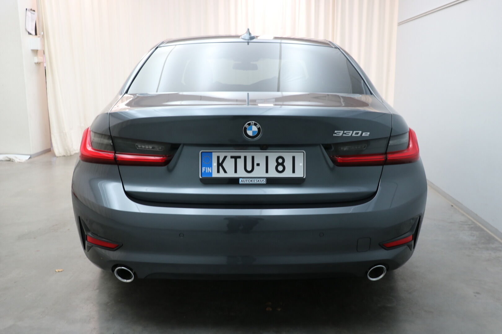 BMW 3-sarja iso kuva 3