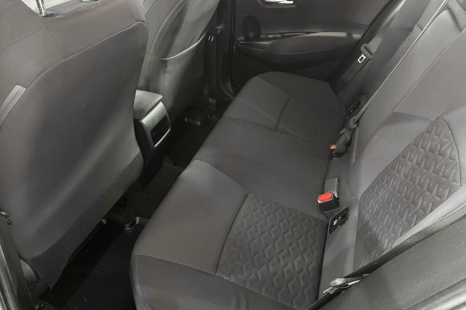 Toyota Corolla iso kuva 10