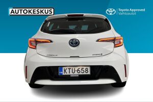 Toyota Corolla esikatselu 6