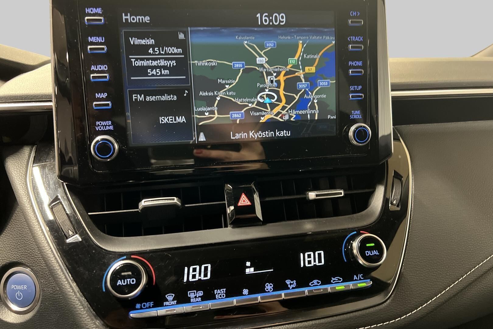 Toyota Corolla iso kuva 14