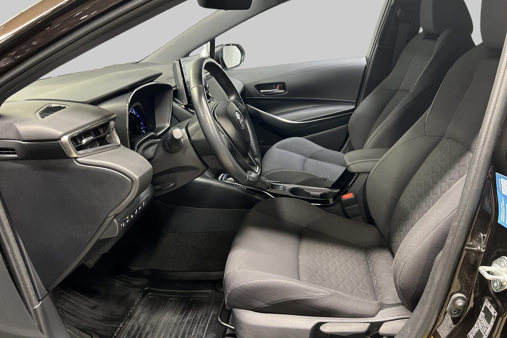 Toyota Corolla iso kuva 8