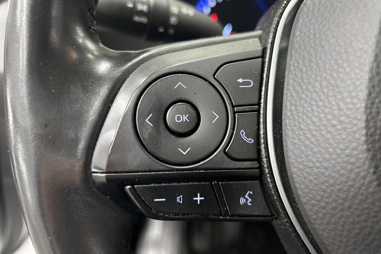 Toyota Corolla iso kuva 14