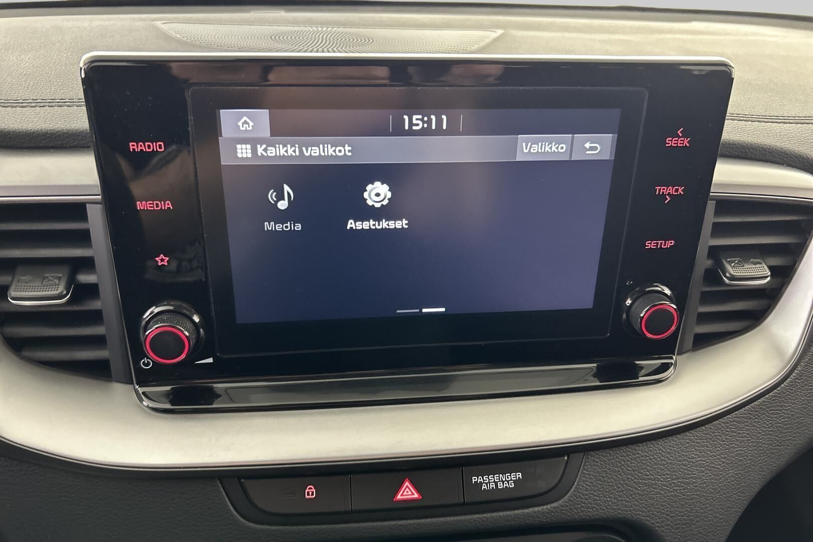 Kia Ceed iso kuva 17