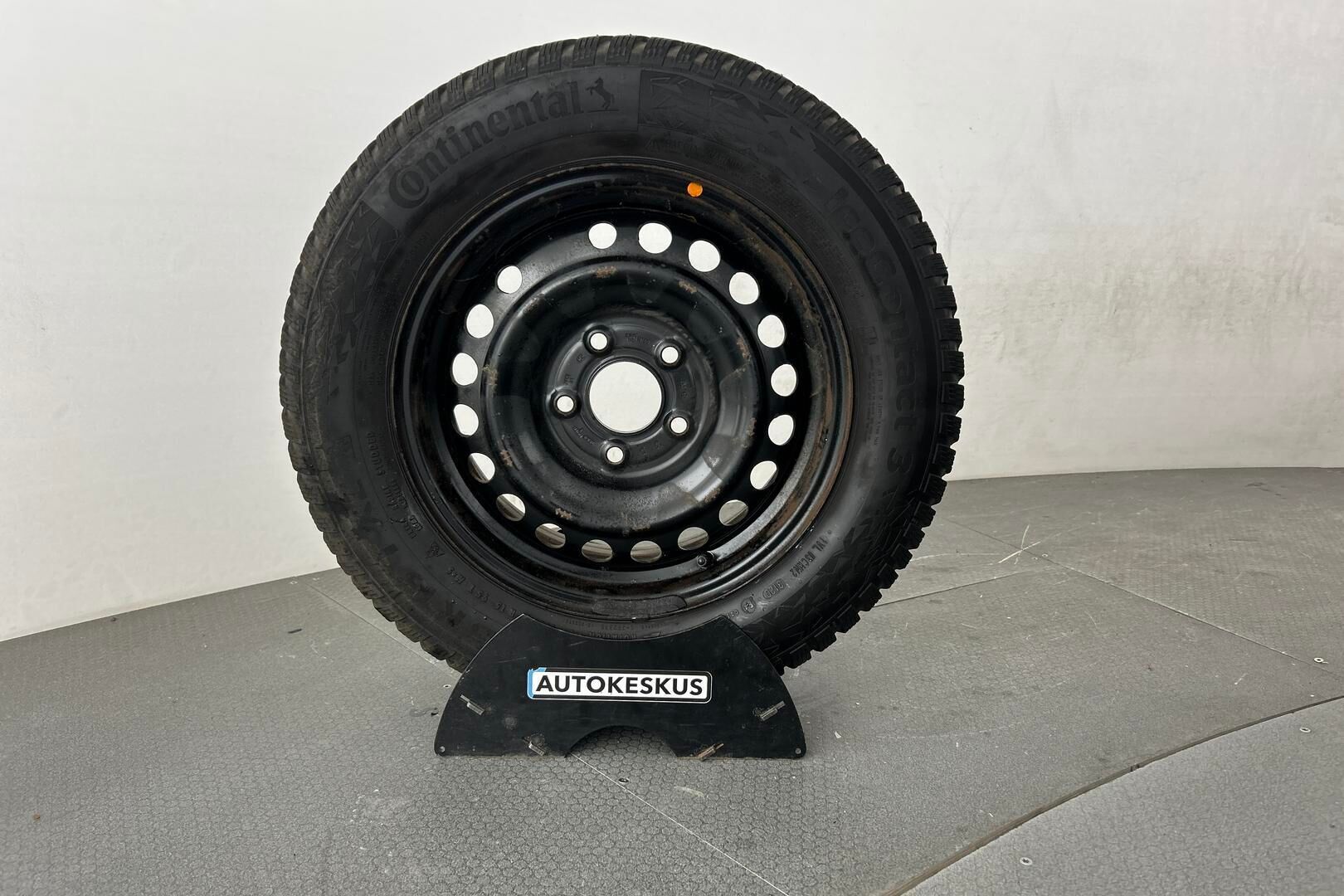 Kia Ceed iso kuva 25