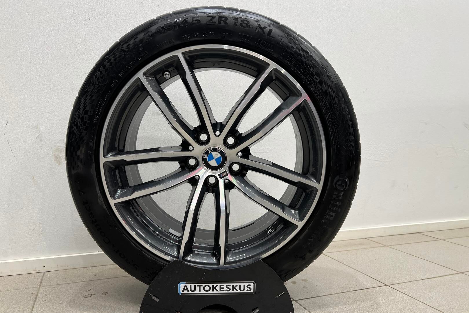 BMW 5-SARJA iso kuva 32