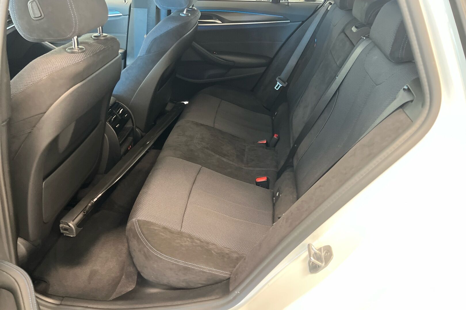 BMW 5-sarja iso kuva 8