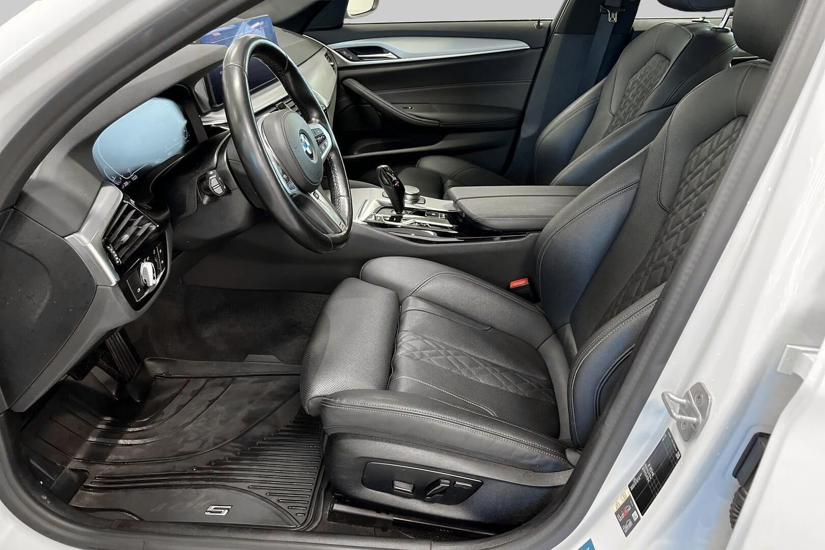 BMW 5-sarja iso kuva 8