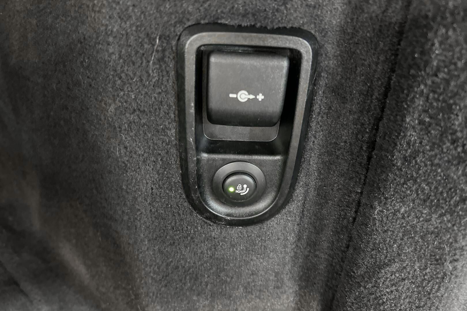 BMW 5-sarja iso kuva 10
