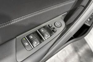 BMW 5-sarja esikatselu 12