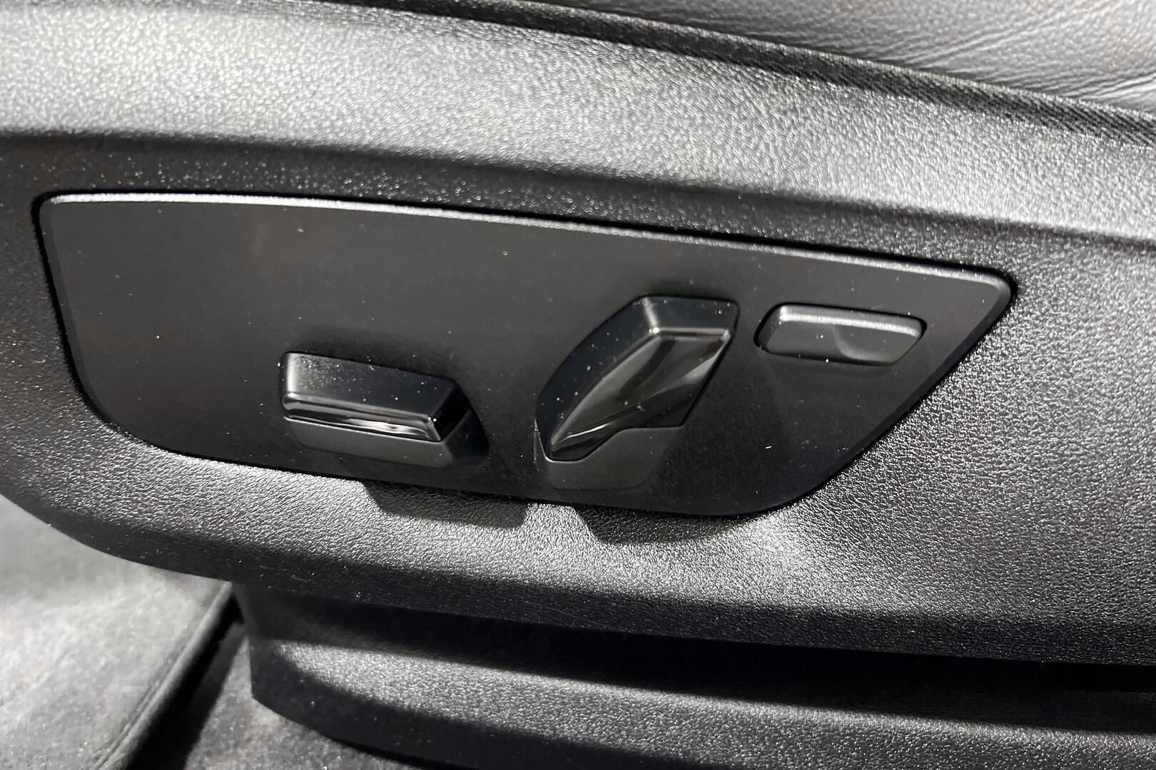 BMW 5-sarja iso kuva 13