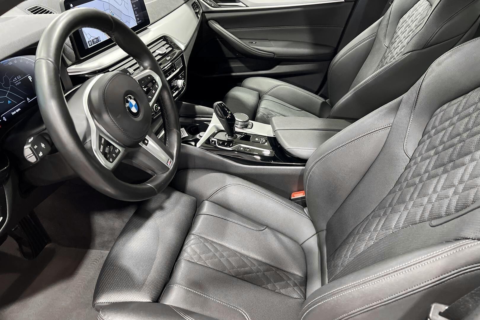 BMW 5-sarja iso kuva 25