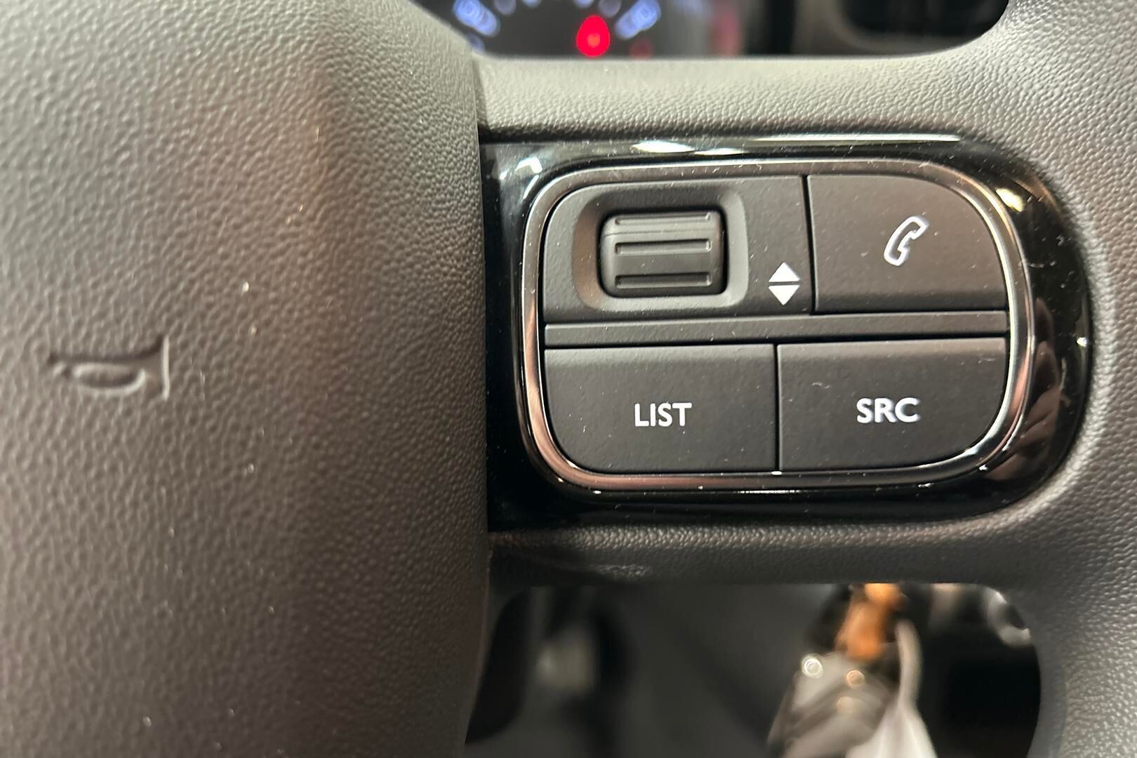 Citroen C3 iso kuva 16