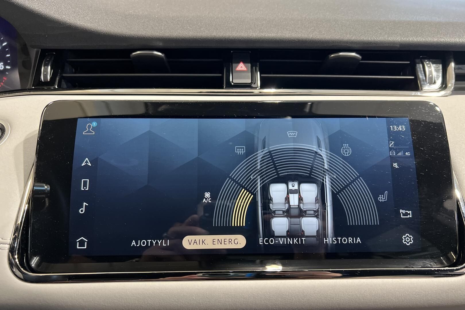 Land Rover Range Rover Evoque iso kuva 19