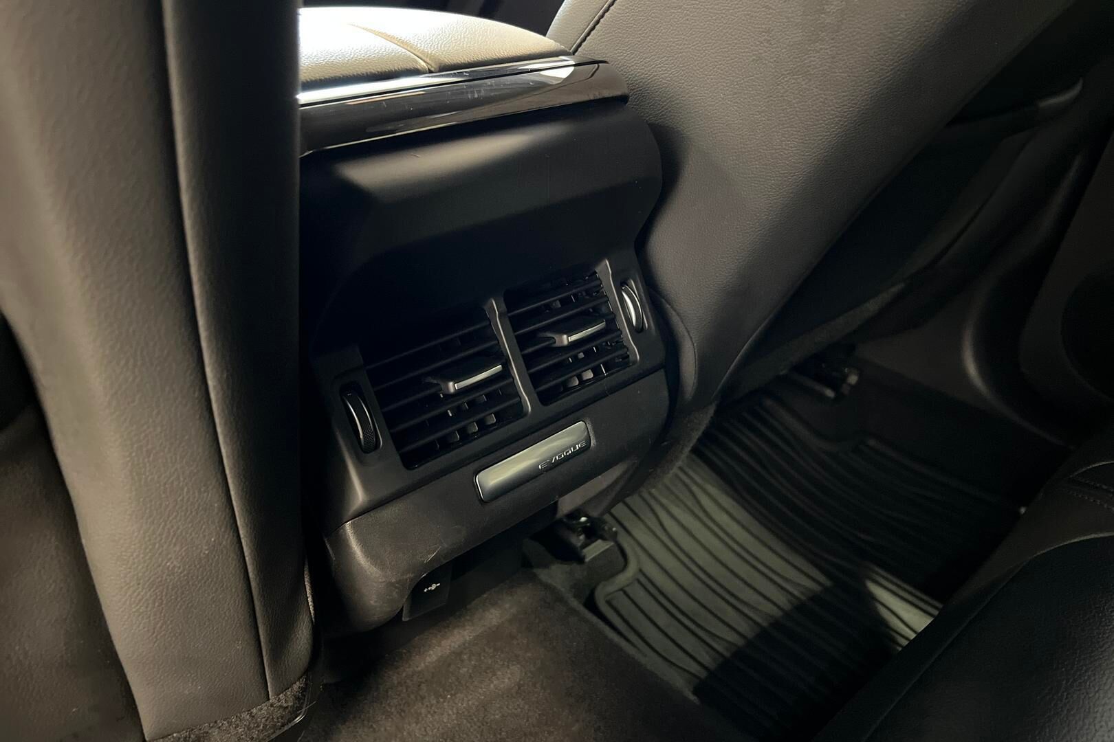 Land Rover Range Rover Evoque iso kuva 34