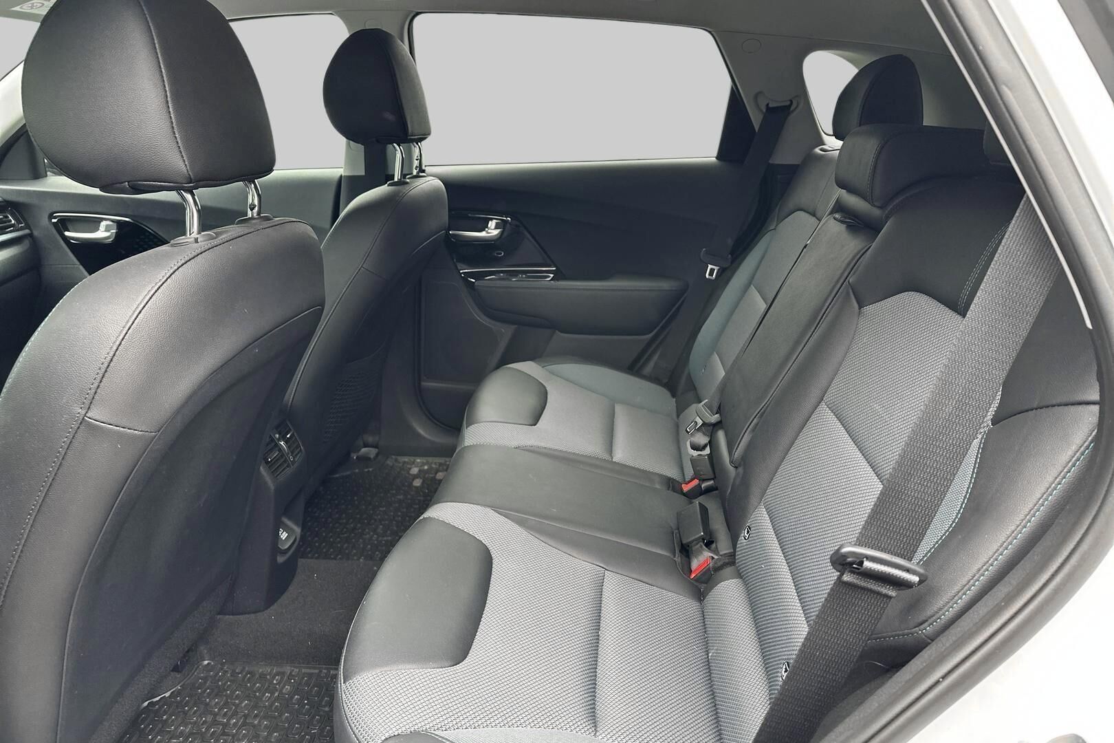 Kia Niro Electric iso kuva 10
