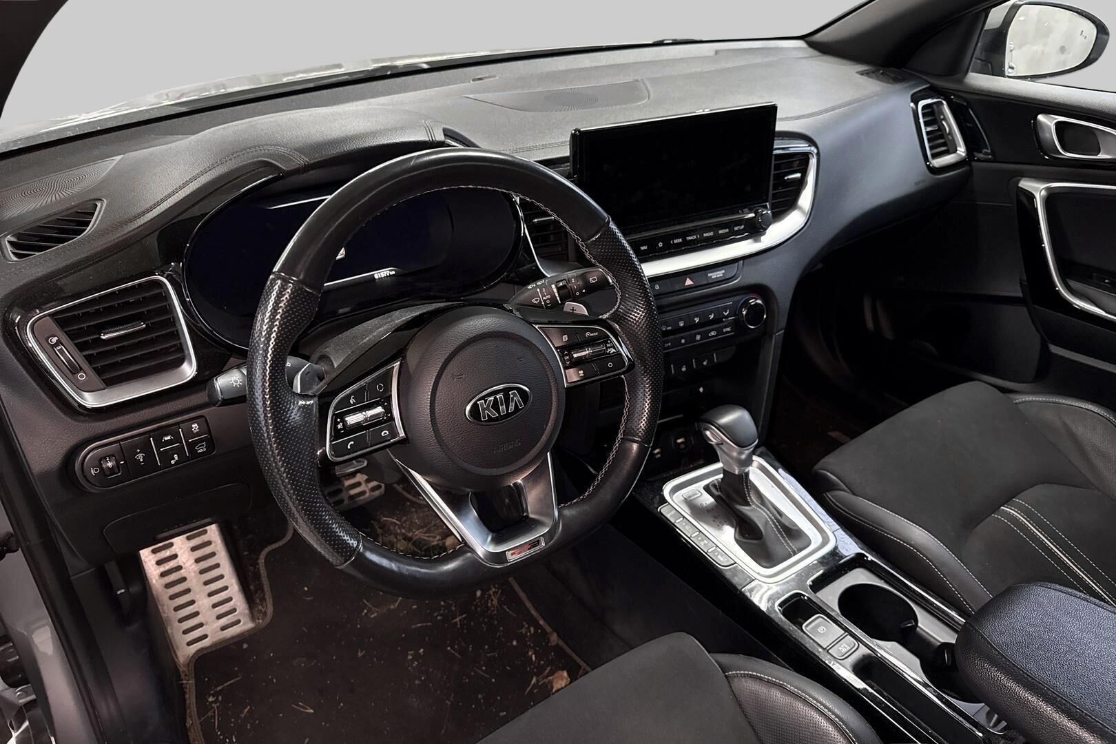 Kia ProCeed iso kuva 2