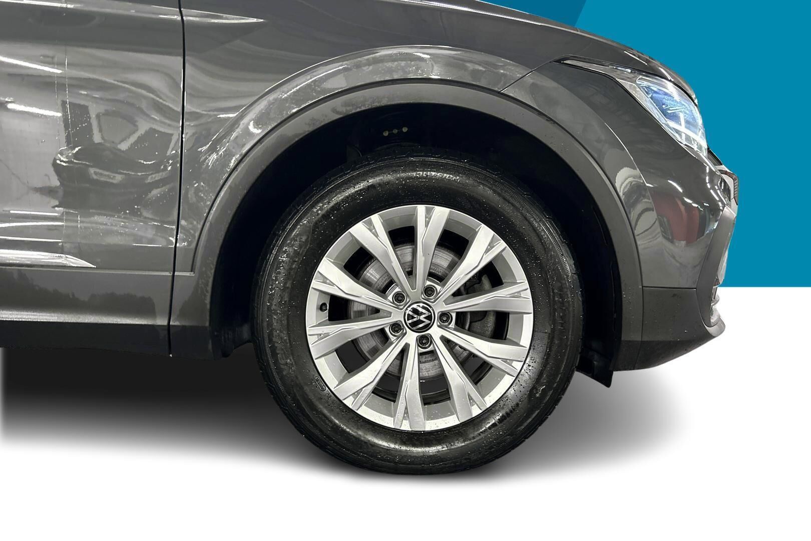Volkswagen Tiguan iso kuva 6