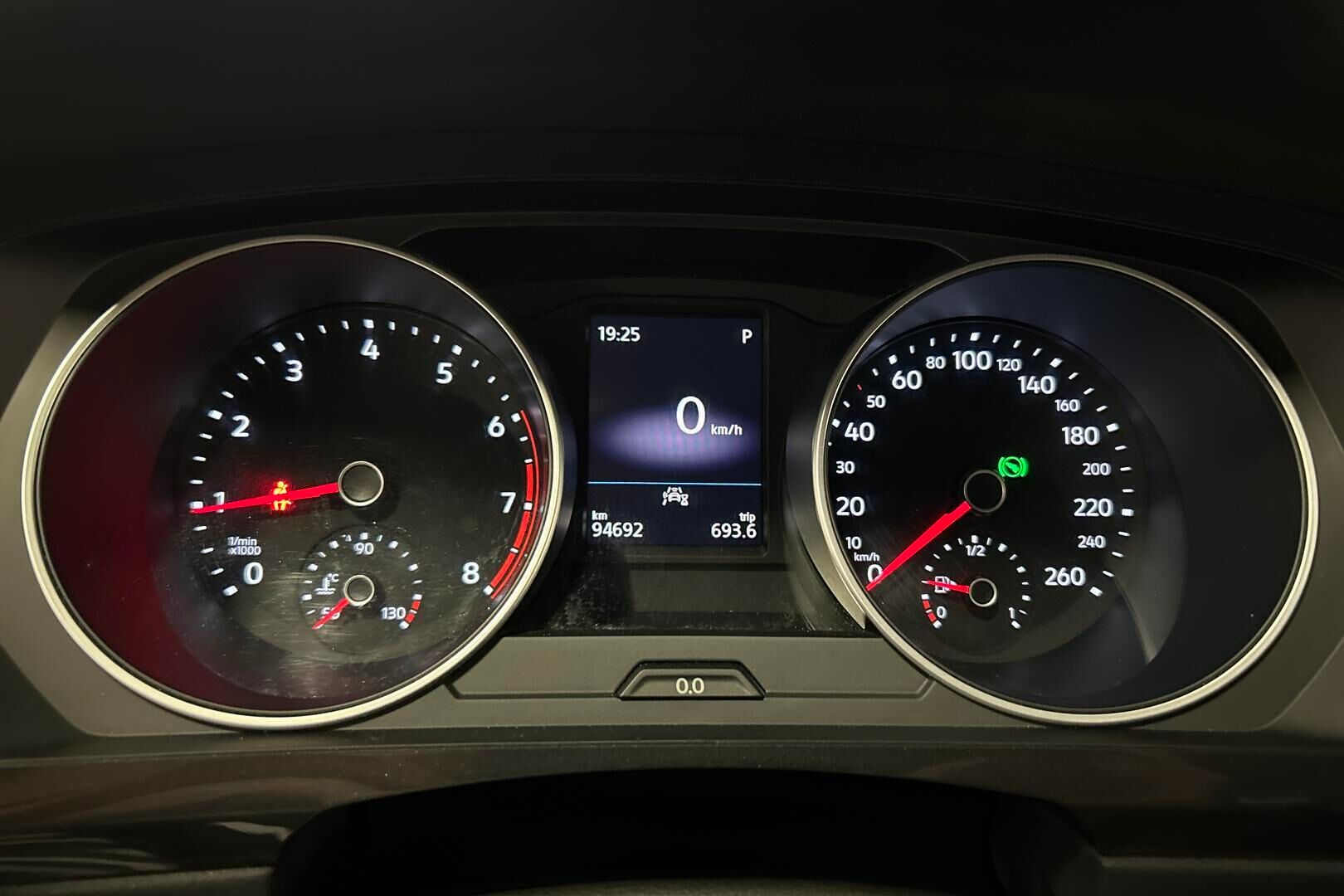 Volkswagen Tiguan iso kuva 26