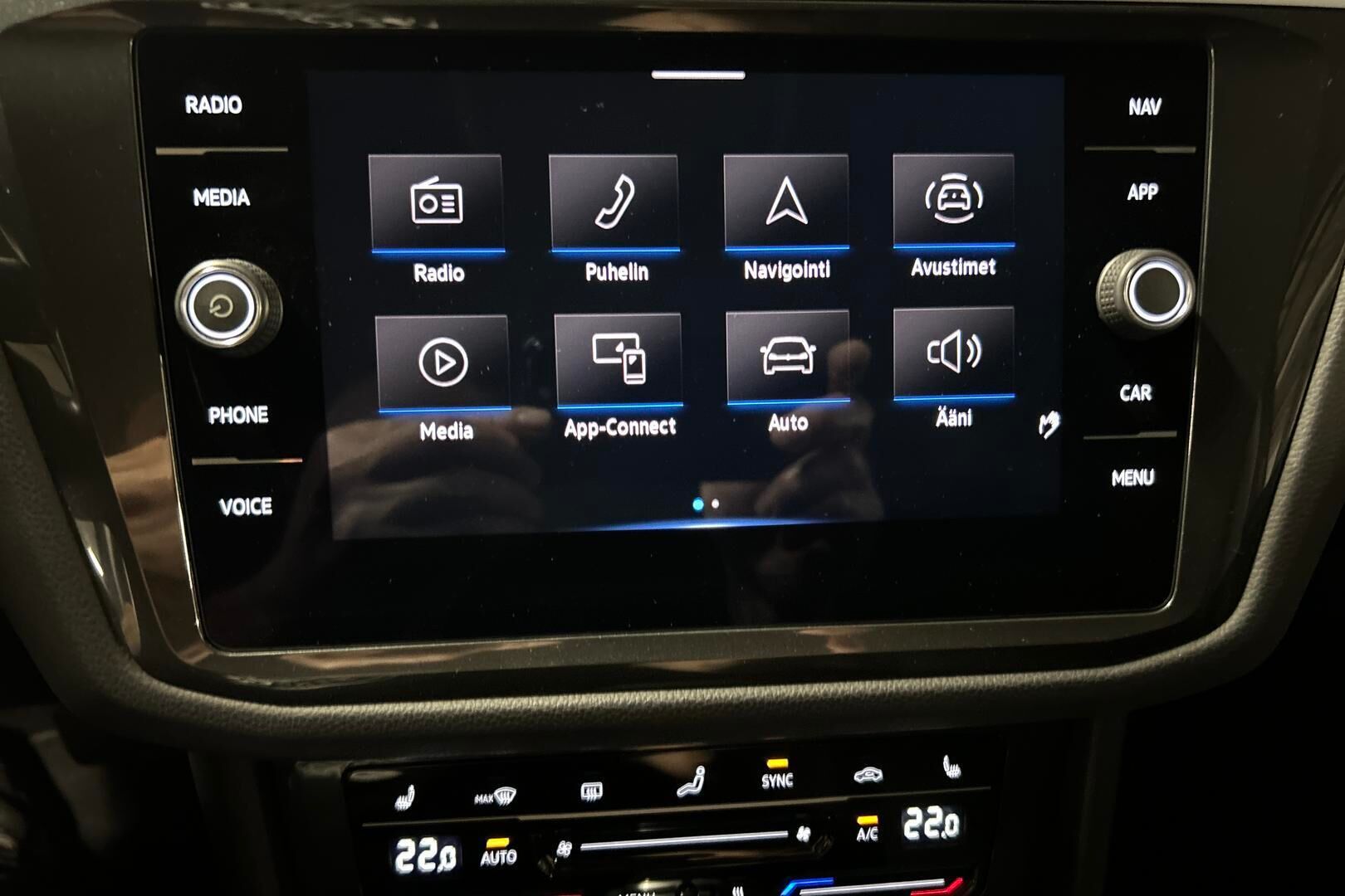 Volkswagen Tiguan iso kuva 7