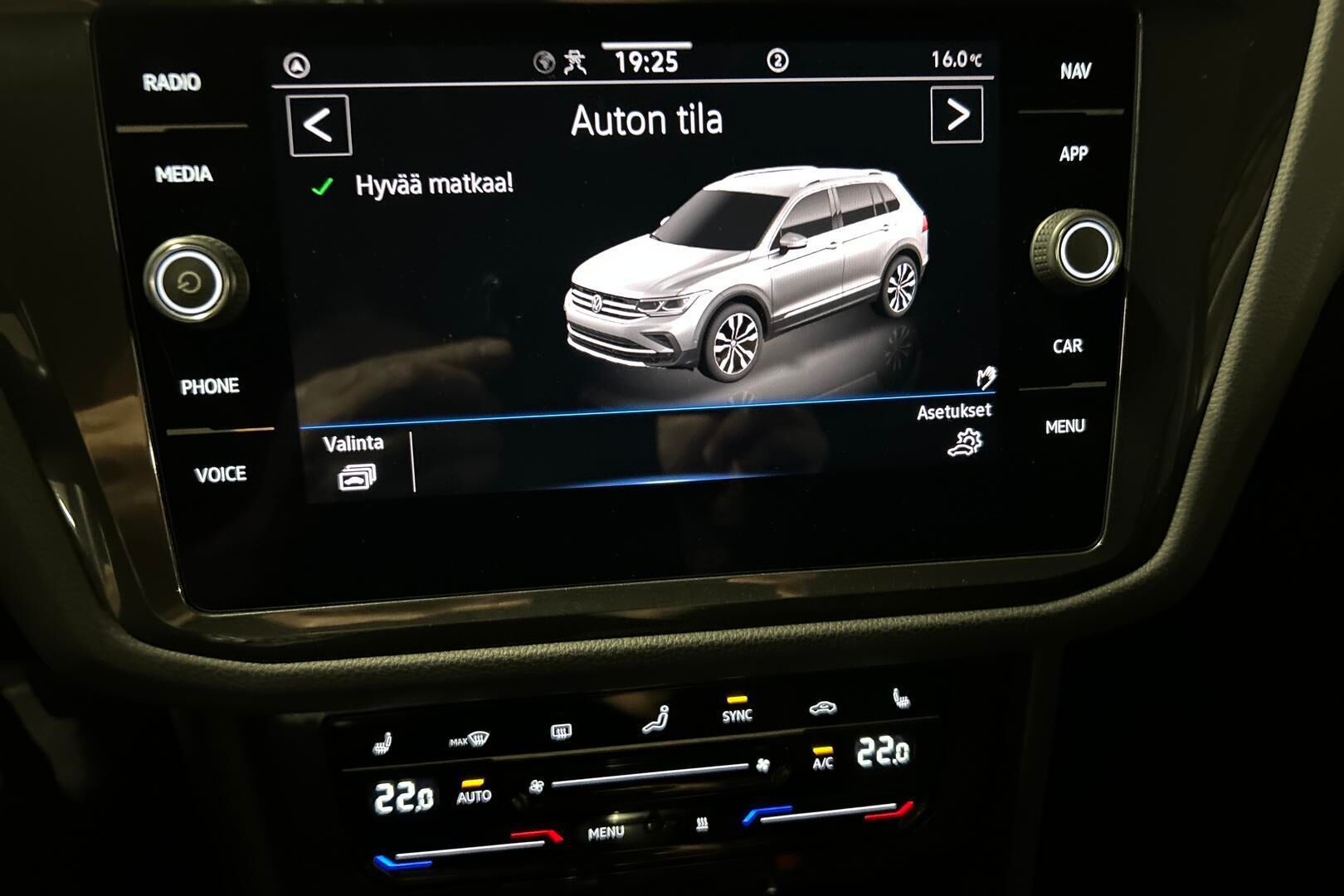 Volkswagen Tiguan iso kuva 8