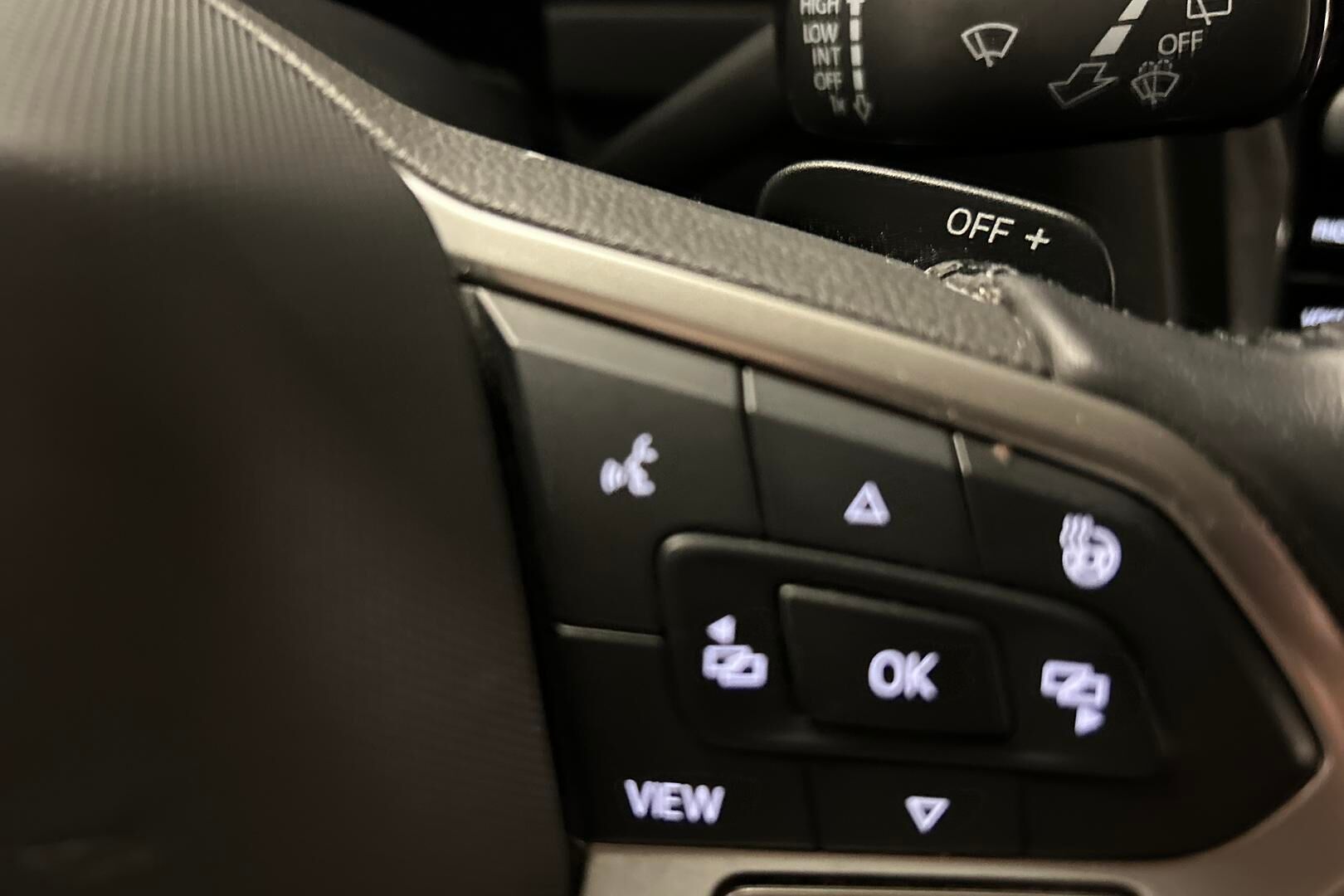 Volkswagen Tiguan iso kuva 12