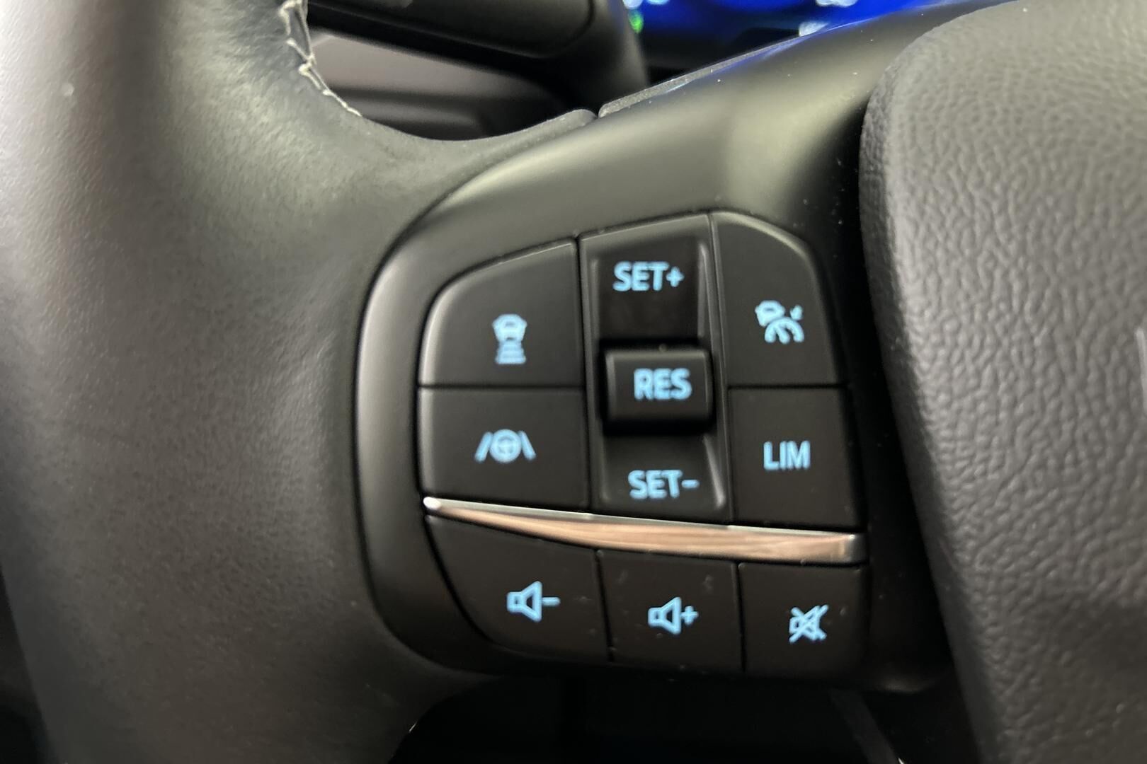 Ford Focus iso kuva 22