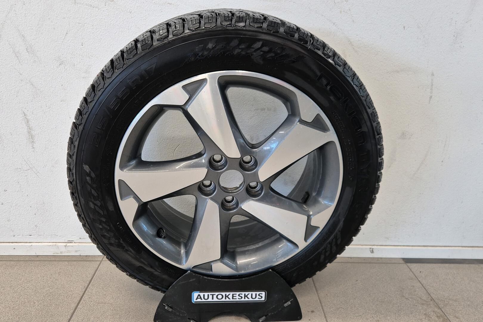 Ford Focus iso kuva 24