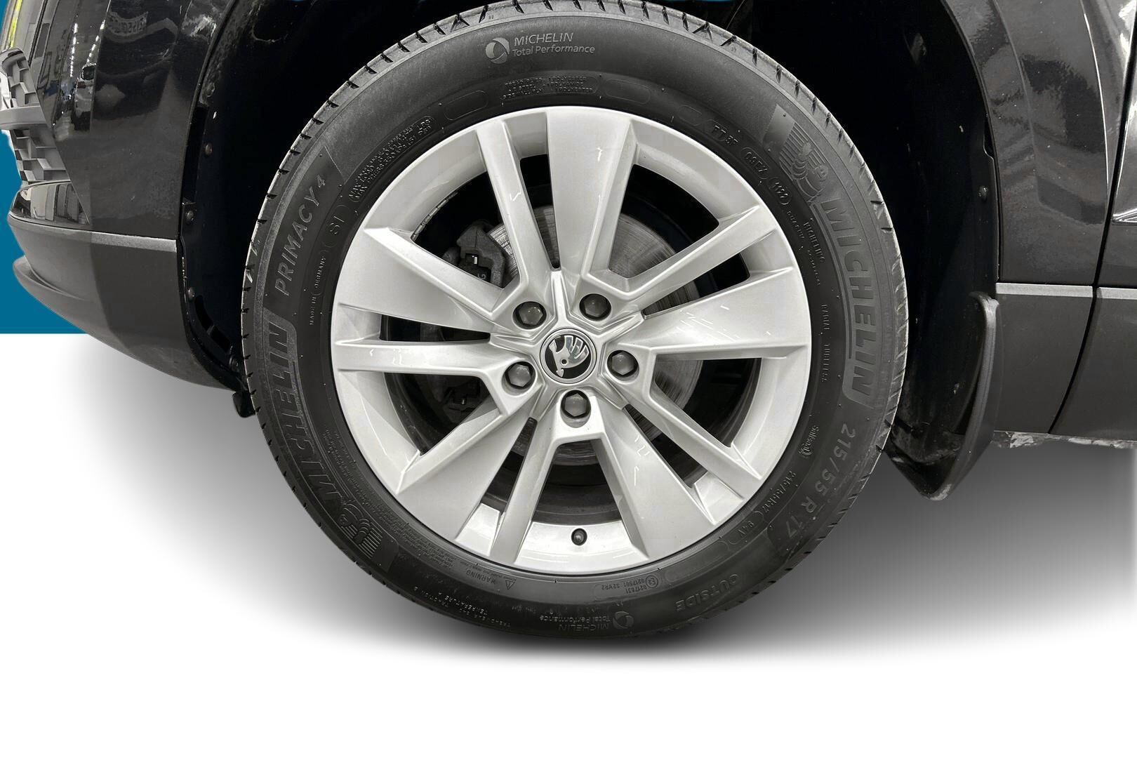 Skoda Karoq iso kuva 13