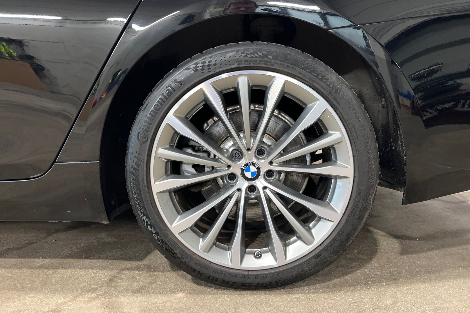 BMW 5-sarja iso kuva 6