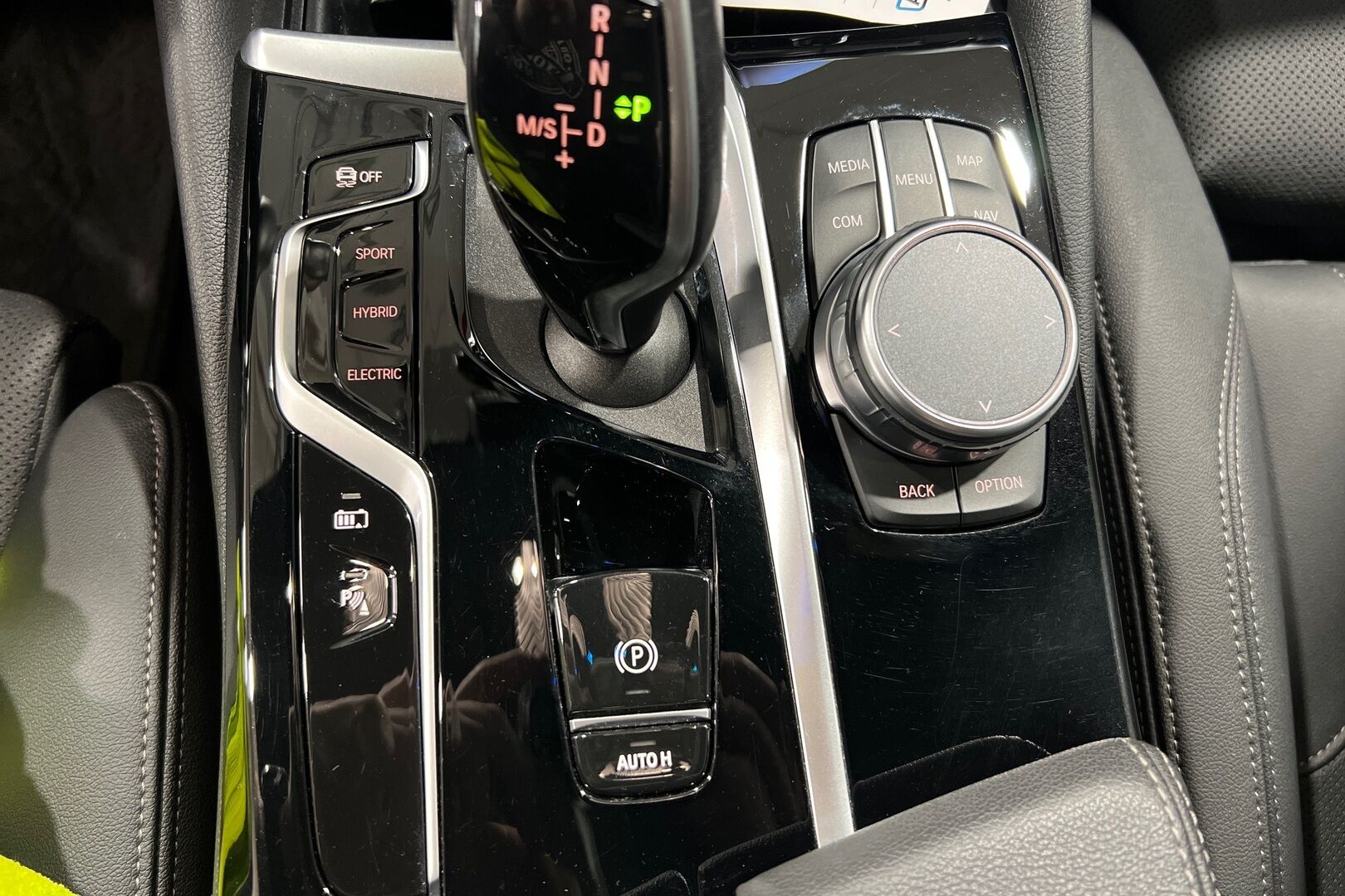 BMW 5-sarja iso kuva 10