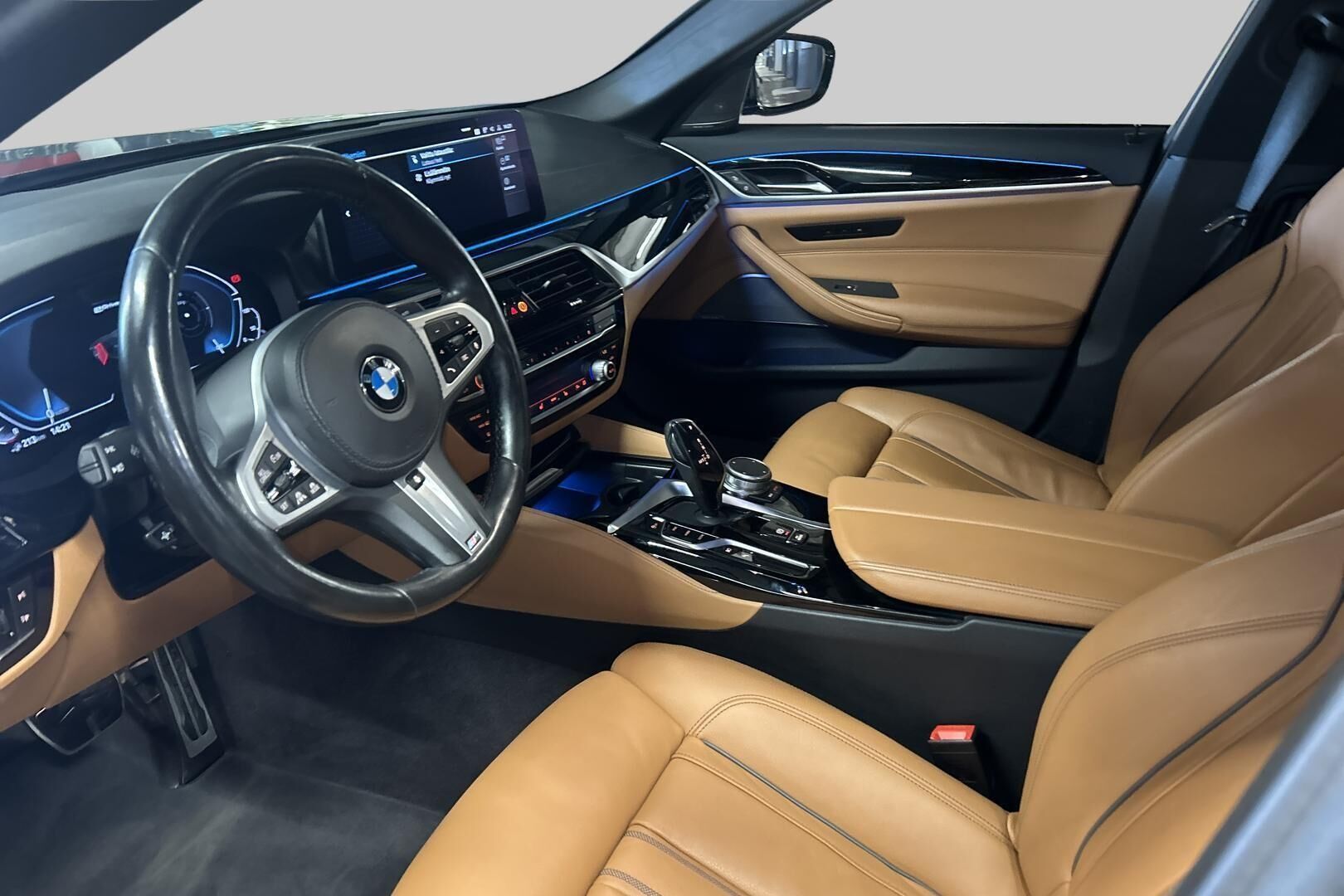BMW 5-sarja iso kuva 8
