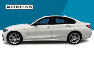 BMW 3-sarja esikatselu 7