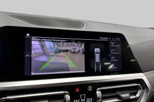 BMW 3-SARJA esikatselu 18