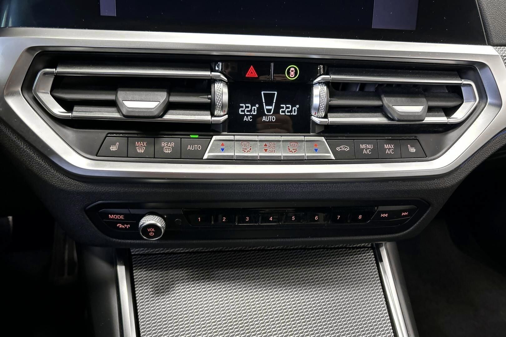 BMW 3-SARJA iso kuva 20