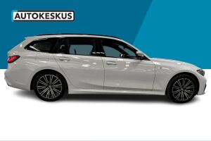 BMW 3-SARJA esikatselu 4