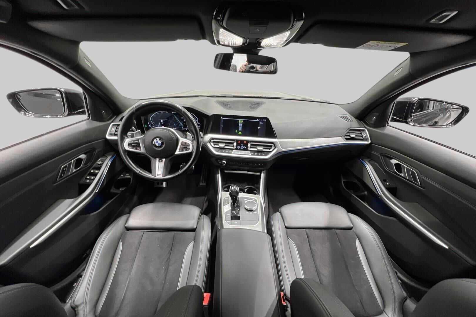 BMW 3-SARJA iso kuva 14