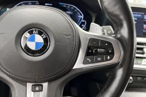 BMW 3-SARJA esikatselu 28